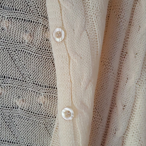 NWT Lularoe Mimi Sweater Knit Wrap - Picture 5 of 6